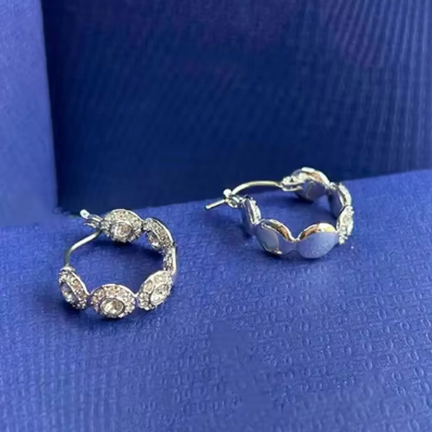 swarovski  2026 New Original Round Water Drop Crystal High Jewelry Set Fashion Dazzling Women's Bracelet Earring Necklace Ring Wedding Gift