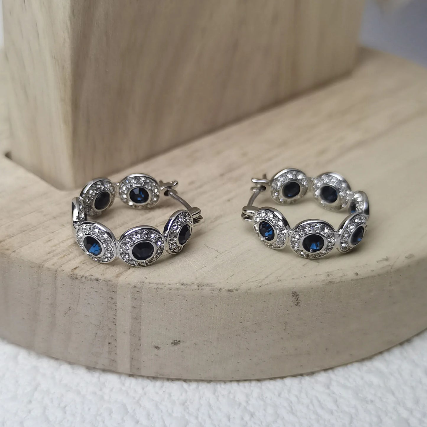 swarovski  2026 New Original Round Water Drop Crystal High Jewelry Set Fashion Dazzling Women's Bracelet Earring Necklace Ring Wedding Gift